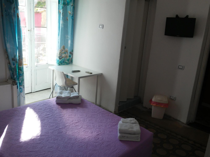 Bathroom 5, A Due Passi B&B, Catania