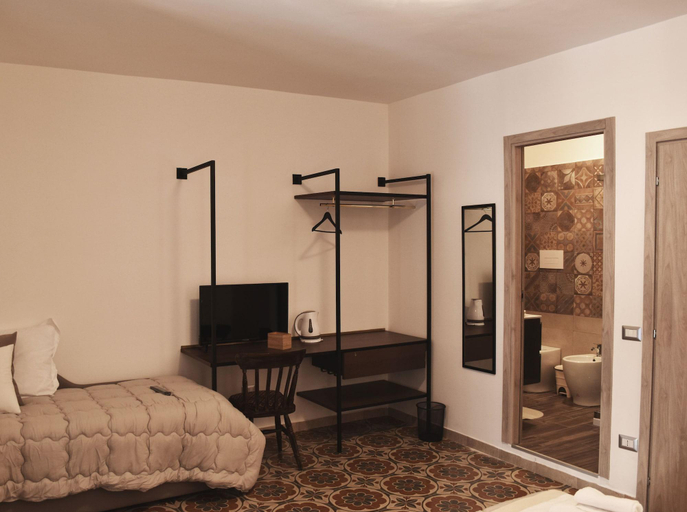 Bedroom 4, B&B San Lorenzo, Napoli