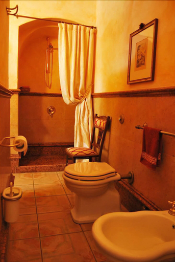 Bathroom 5, B&B Palazzo de Matteis, Foggia