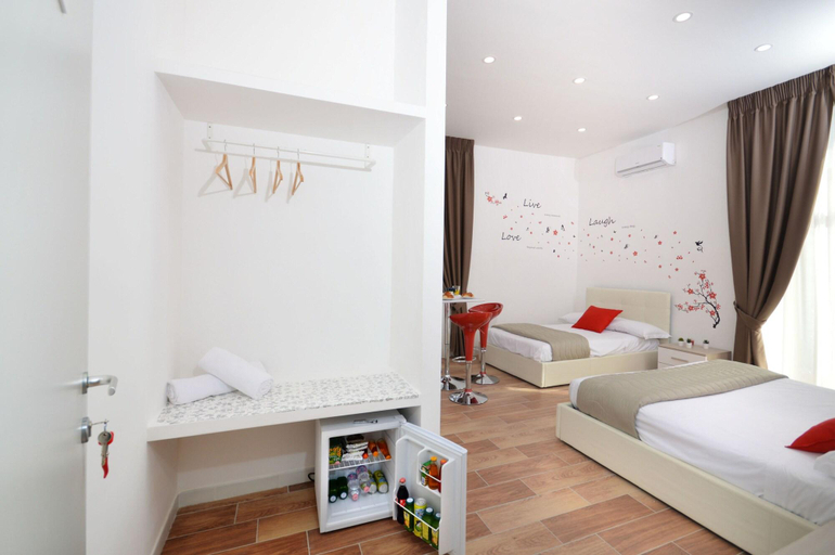 Bedroom 3, B&B Central Station Napoli, Napoli