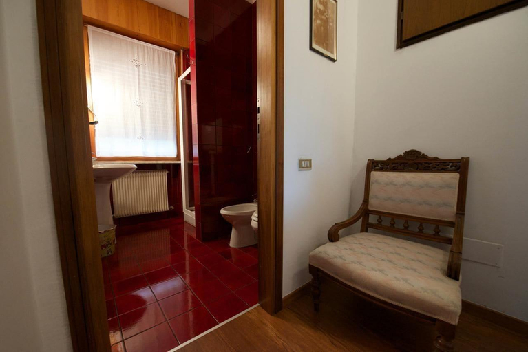 Bedroom 3, B&B Marzola, Trento