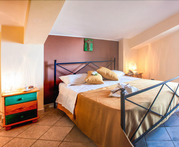 Bedroom 3, La Sirena Bed & Breakfast, Messina