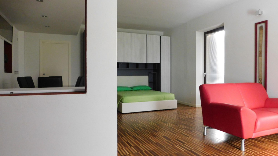 Bedroom 3, Garden Apartment, Verona