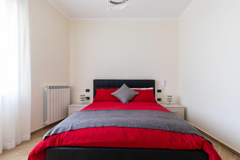 Bedroom 4, Napoli d'Amare, Napoli