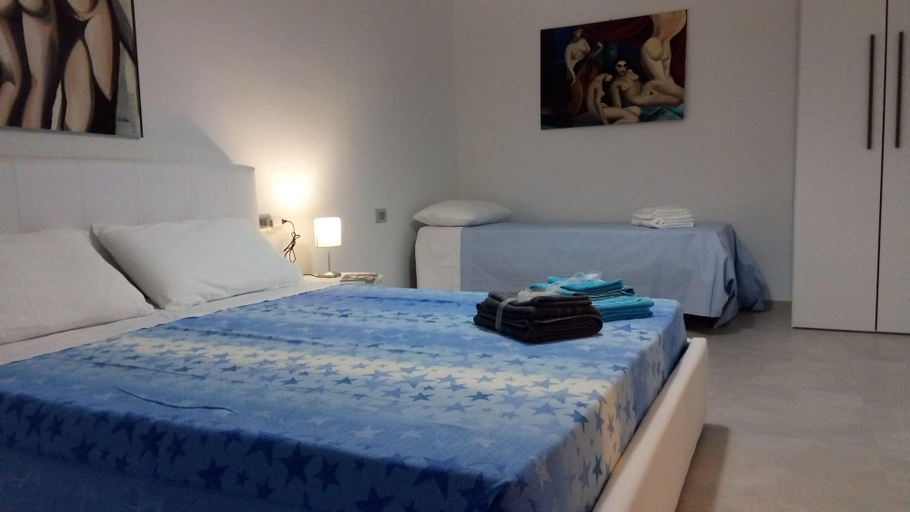 Bedroom 4, Casa Dell'Artista 2, Salerno