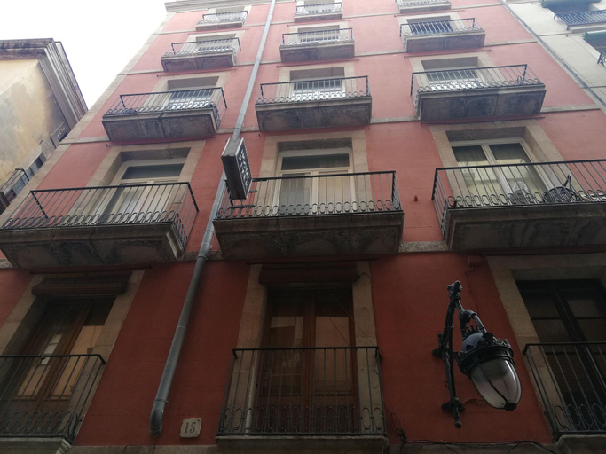 Exterior & Views 2, Hostal River, Barcelona