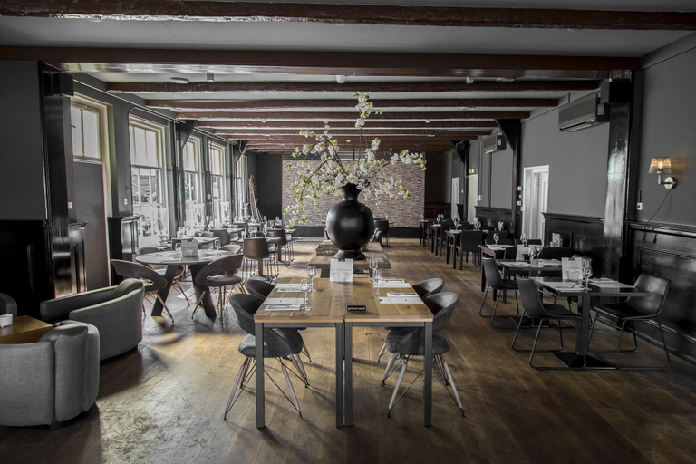 Public Area 2, Linge Hotel Elst, Overbetuwe