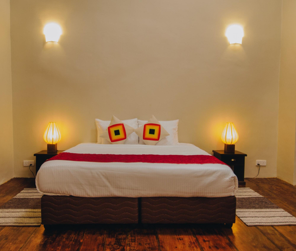 Bedroom 2, Culture Club By Merry Holidays, Galle Four Gravets