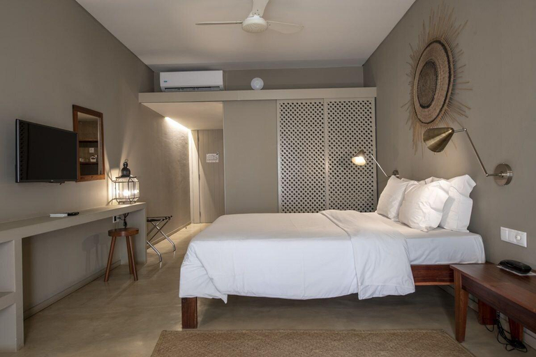 Bedroom 3, Kirimizi - Hotel & Restaurante, Pemba