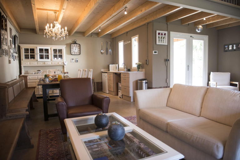 Public Area 3, B&B Logeren bij van Heeren, Drimmelen