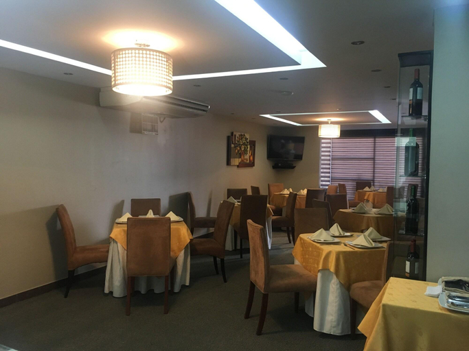 Food & Drinks 5, Hotel Los Almendros, Manta