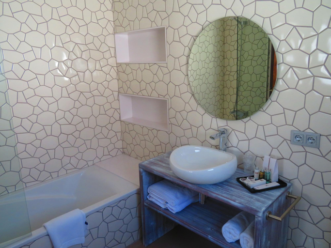 Bathroom 4, Hotel Mañet, Alicante