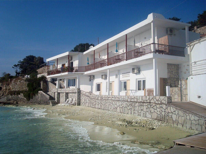 Exterior & Views 2, Petalides Apartments, South Aegean