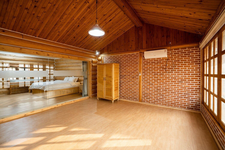 Public Area 2, JK Shim, Damyang