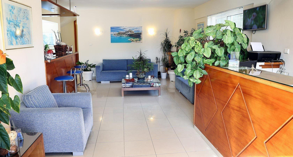 Others 5, Peri's Hotel, Attica