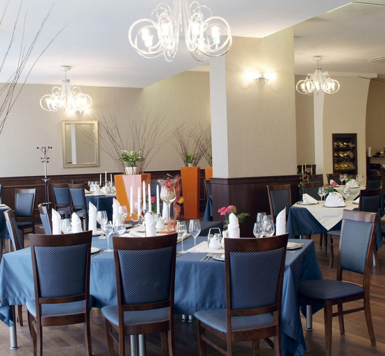Food & Drinks 5, Hotel Tarnovia, Tarnów City