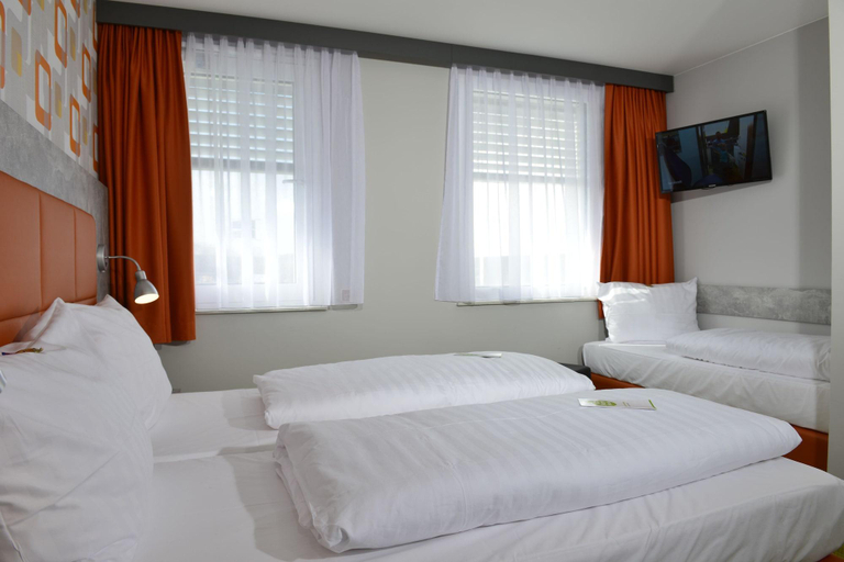 Bedroom 5, SleepySleepy Hotel Gießen, Gießen