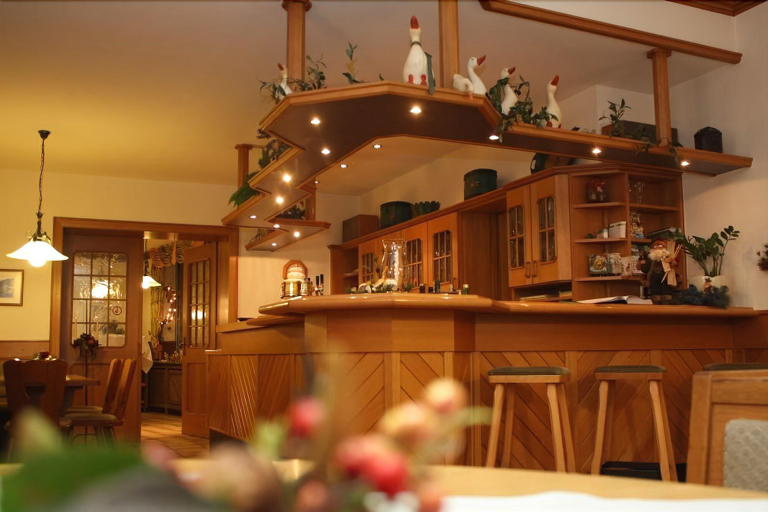 Food & Drinks 5, Zum Lindenbaum, Olpe