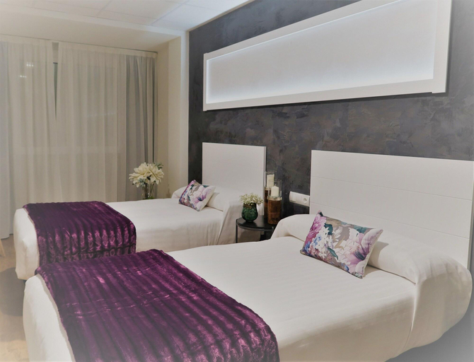 Bedroom 4, Hotel Malecón, Ourense