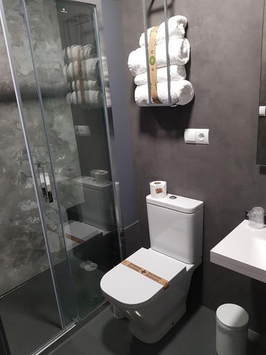 Bathroom 5, Hotel Malecón, Ourense