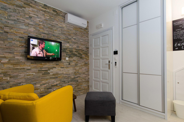 Public Area 3, Apartments & Rooms Tiramola, Trogir