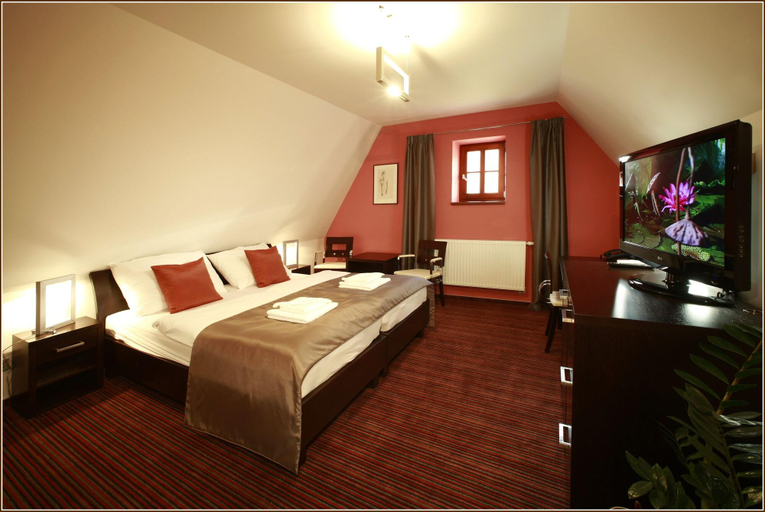 Bedroom 3, Hotel Lahofer, Znojmo