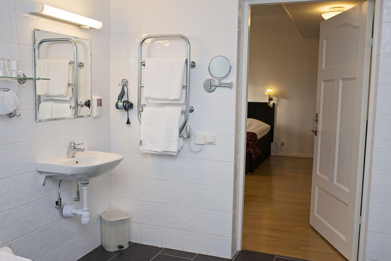 Bathroom 5, Badhotellet, Tranås