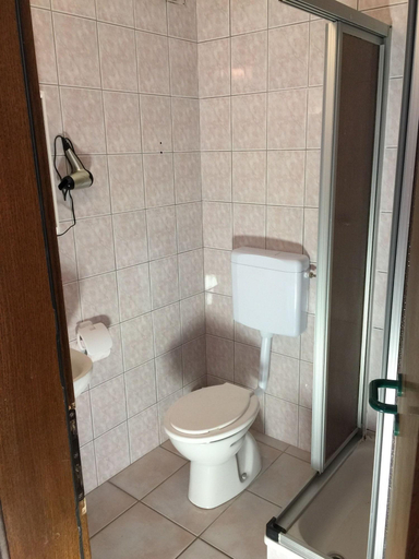 Bathroom 4, Hotel Ruža, Novi Vinodolski