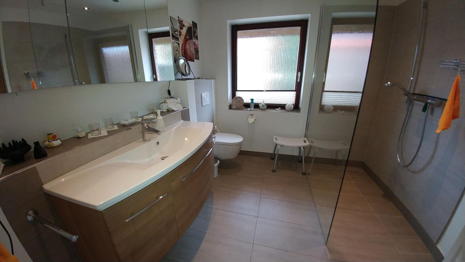 Bathroom, Eulennest, Schleswig-Flensburg