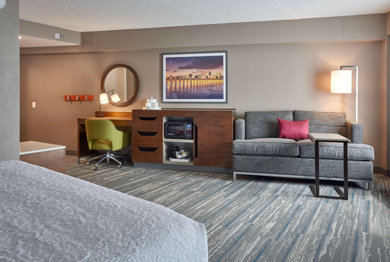 Public Area 2, Hampton Inn by Hilton Harrisburg West, Cumberland