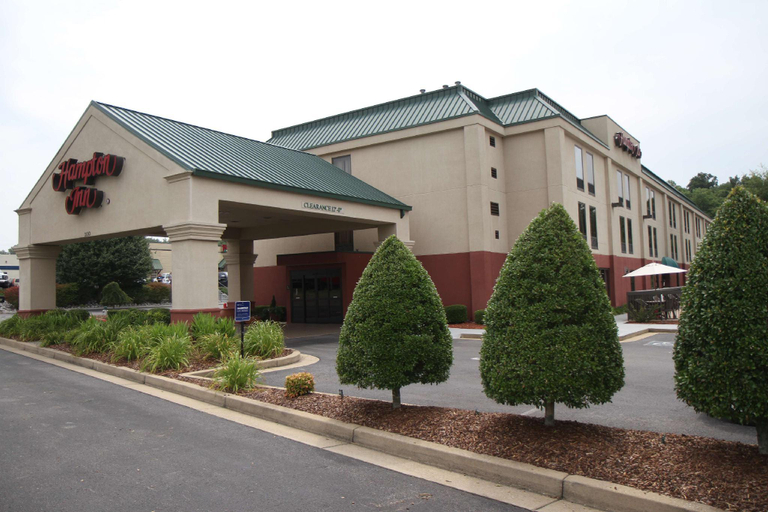 Exterior & Views 2, Hampton Inn Greeneville, Greene