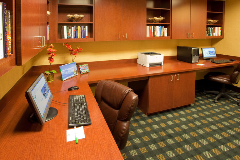 Public Area 3, Hampton Inn Front Royal, Warren