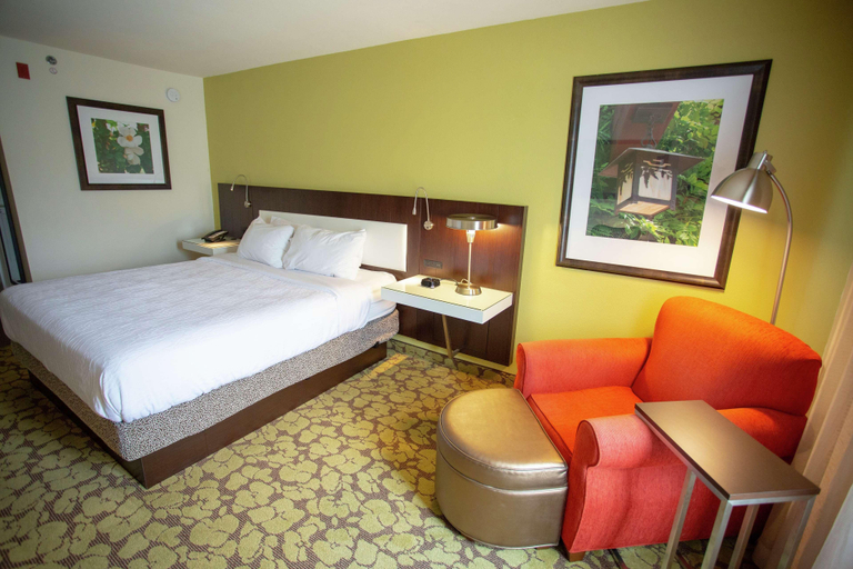 Bedroom 3, Hilton Garden Inn Temple Medical Center, Bell