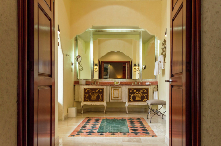 Public Area 4, Hilton San Luis Potosi, San Luis Potosí