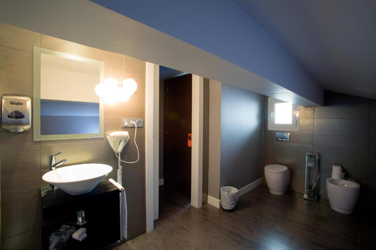 Bathroom 4, Castillo Hotel, Guipúzcoa
