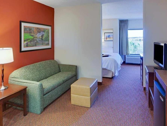 Exterior & Views 2, Hampton Inn Waynesboro/Stuarts Draft, Augusta