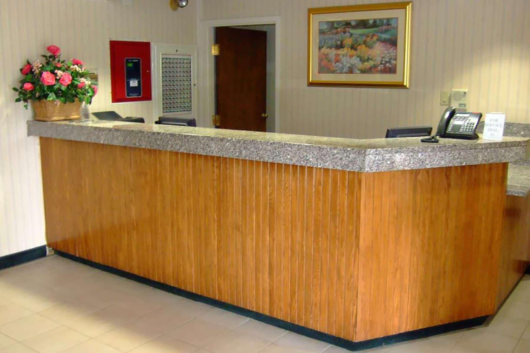 Public Area 2, Baymont by Wyndham North Dartmouth / Fall River, Bristol