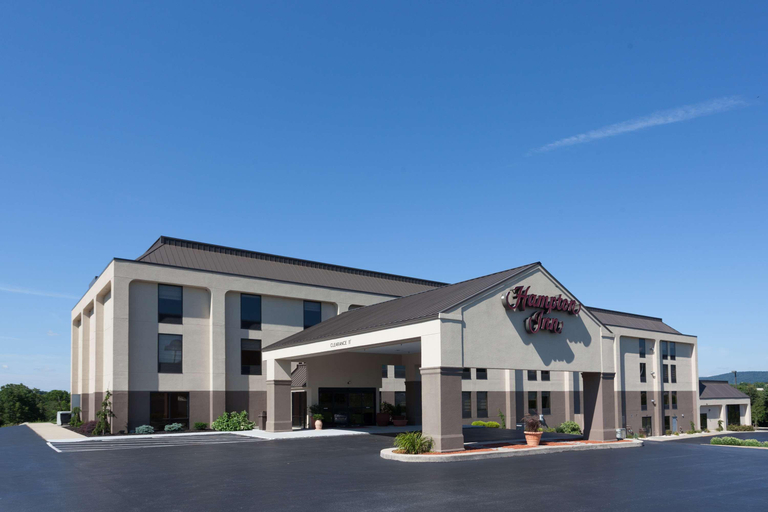 Exterior & Views 2, Hampton Inn Harrisburg/Grantville/Hershey, Dauphin