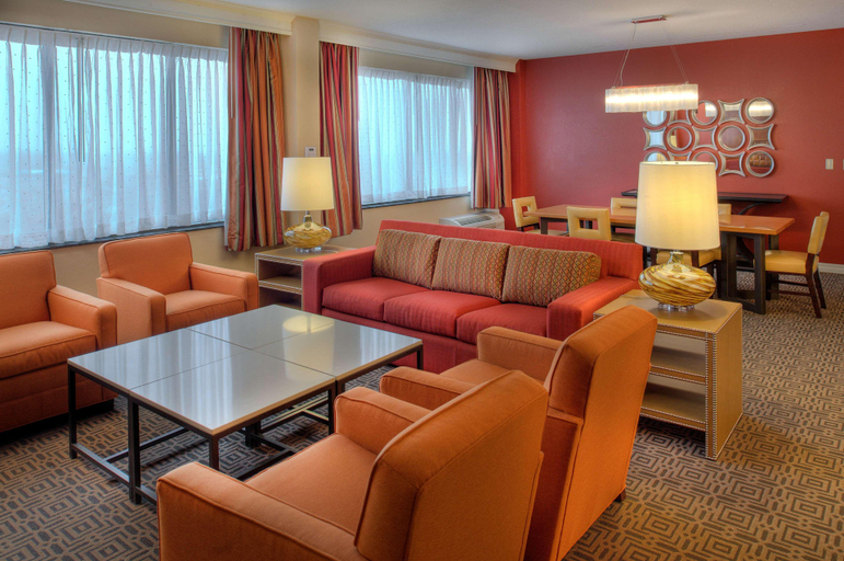 Bedroom 3, Doubletree Hotel & Conference Center St. Louis, Saint Louis