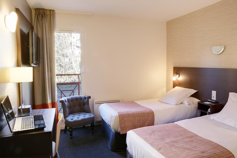 Bedroom 3, Logis Hôtel HAVVAH, Hautes-Alpes