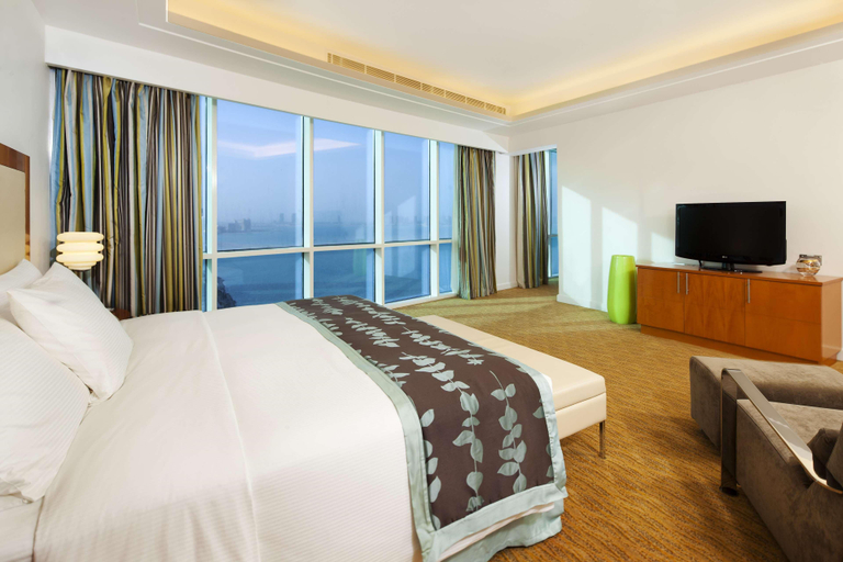 Bedroom 3, Hilton Doha  (Private Beach Access), Doha