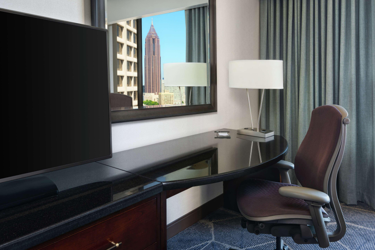 Bedroom 4, Hilton Atlanta, Atlanta