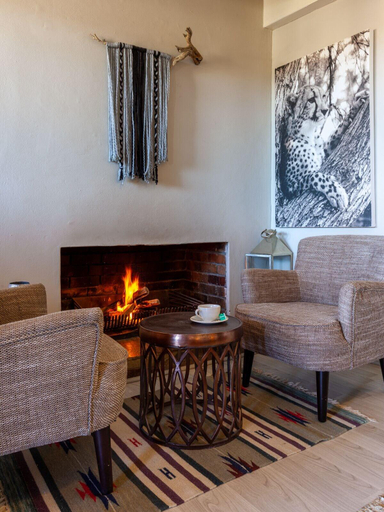 Public Area, Inverdoorn Private Game Reserve, Cape Winelands