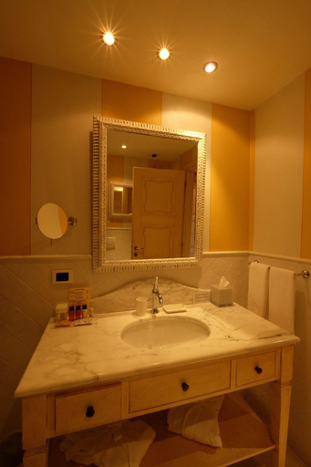 Bathroom 4, Park Hotel Villa Belvedere, Verbano-Cusio-Ossola