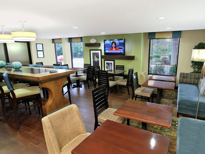 Public Area 3, Hampton Inn Milford, New Haven