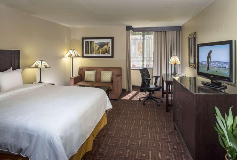 Bedroom 3, DoubleTree by Hilton Phoenix Tempe, Maricopa