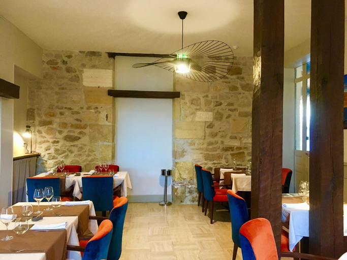 Public Area 3, Hôtel de France et de Russie, Dordogne