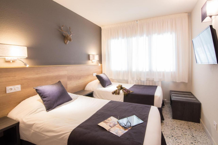 Bedroom 4, Hotel Austria