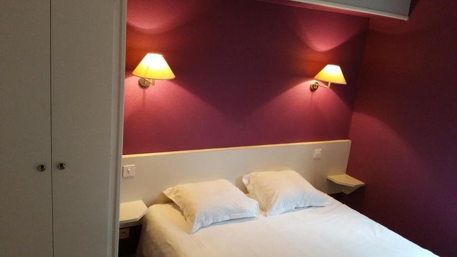 Bedroom 4, The Originals Access, Hôtel Figeac, Lot