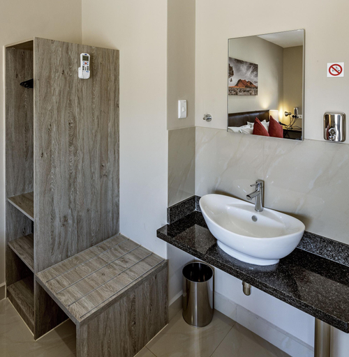Bathroom 4, Springbok Inn by Country Hotels, Namakwa